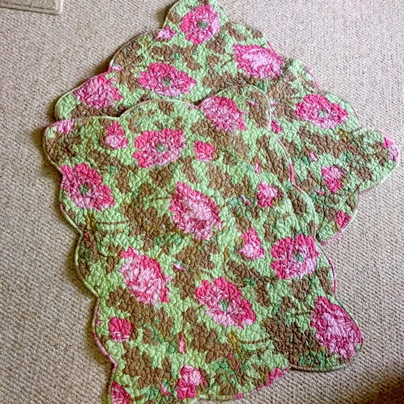 Other - Set/2 Quilted Pillow Shams